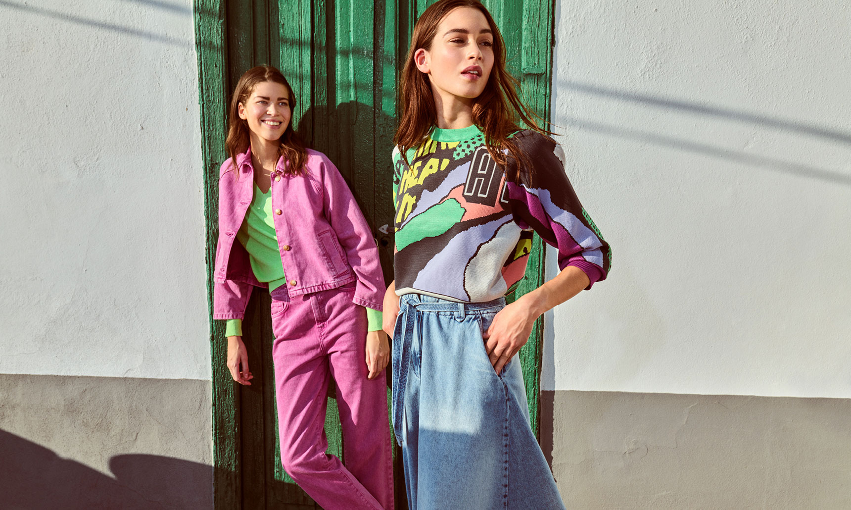 Red and White Shop -Red and White Shop CKS SS22 ABOUT DESKTOP